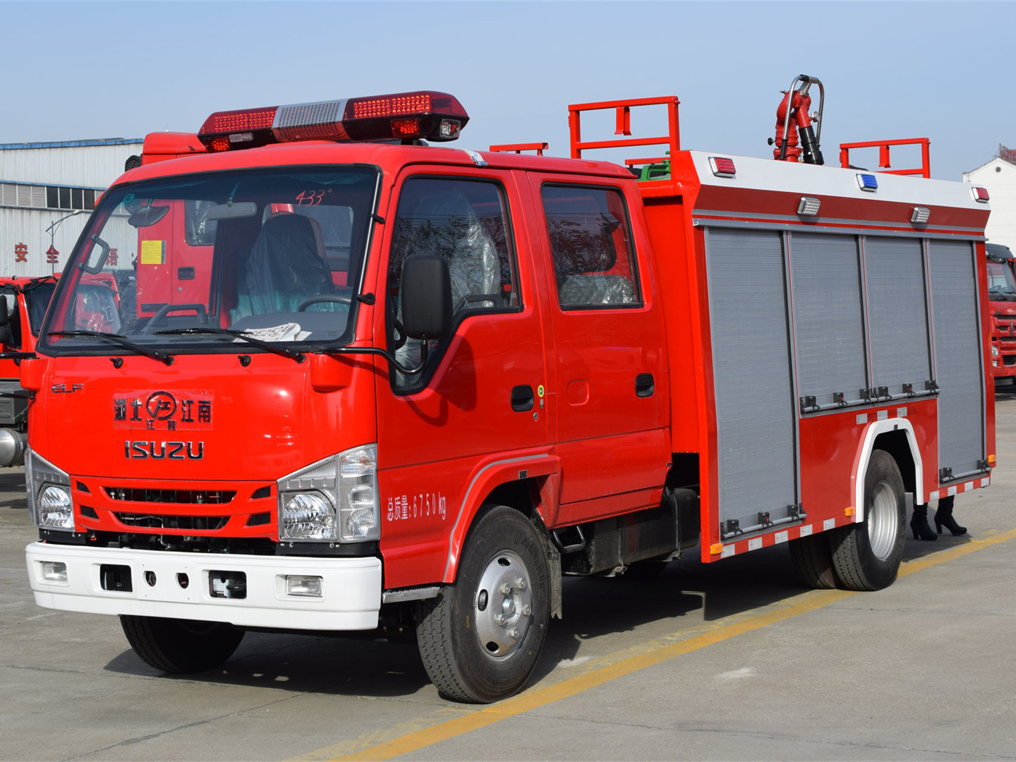 2噸五十鈴泡沫消防車