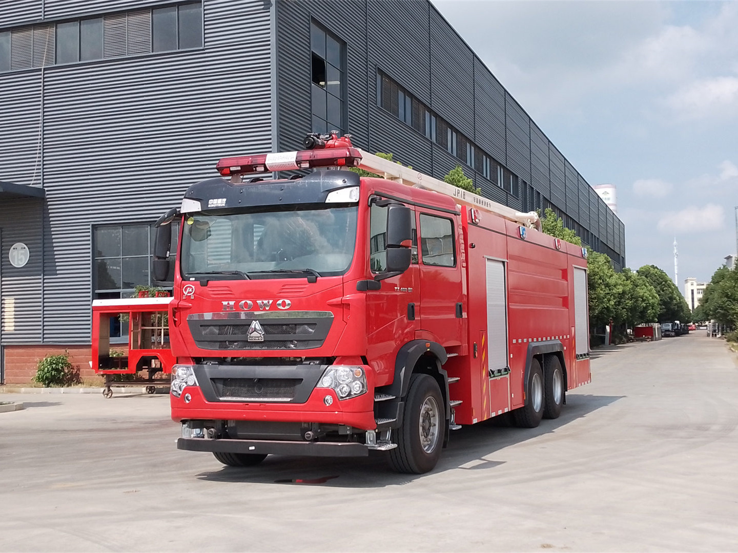 18米舉高噴射消防車(chē)