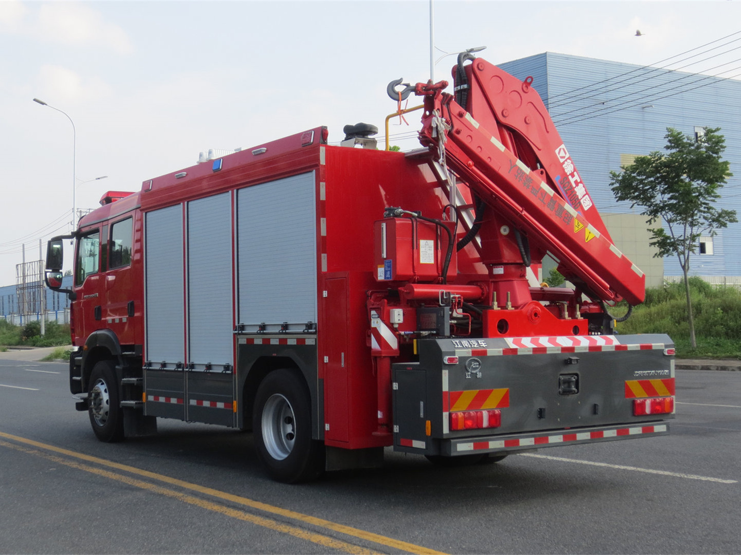 汕德卡單橋搶險救援車